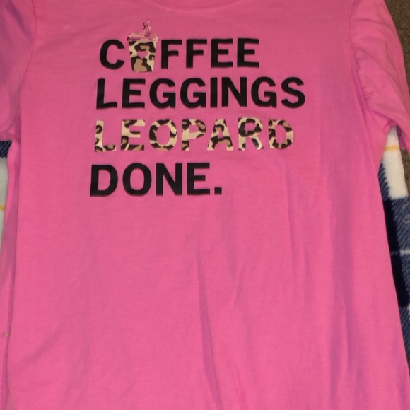 Clothes - Picture 14 of 16